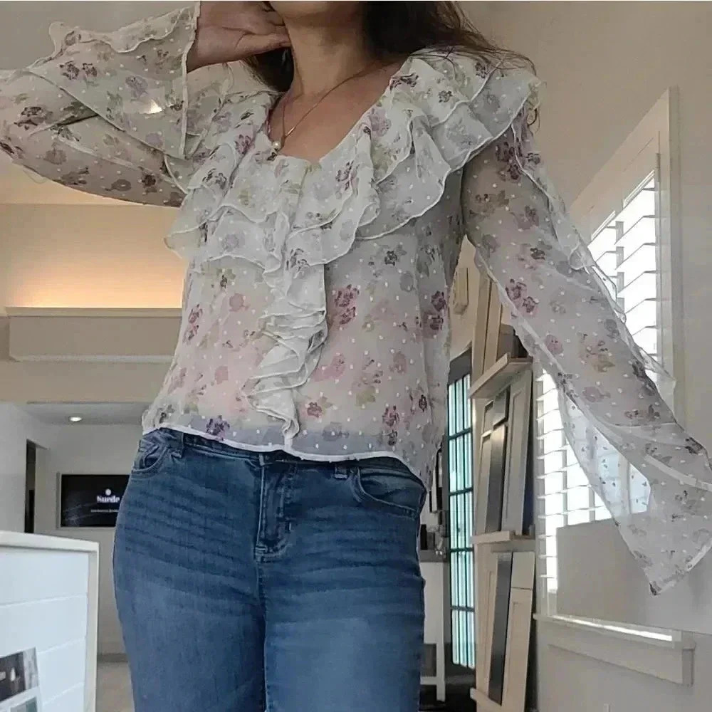 MAJORELLE ruffle flower blouse - Picture 4 of 12